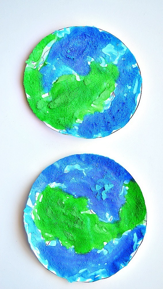 Earth Day Puffy Paint Craft For Kids (With FREE Template) - Sunshine  Whispers