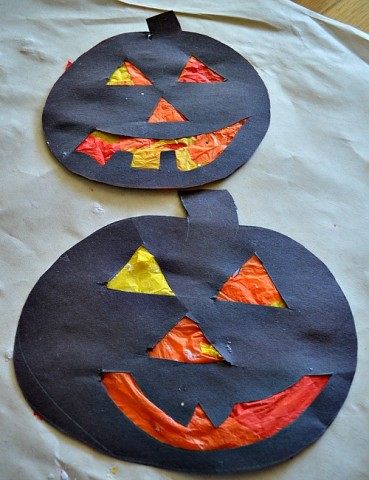 Pumpkin Crafts for Kids: Jack-O-Lanterns Silhouettes – Fun Littles