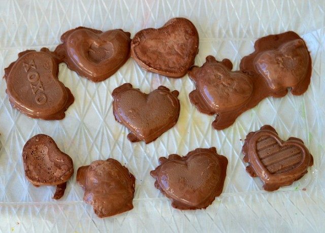 fake chocolate Valentines day activities