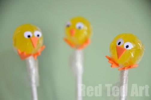 Easy Easter Treat: Lollipop Chicks