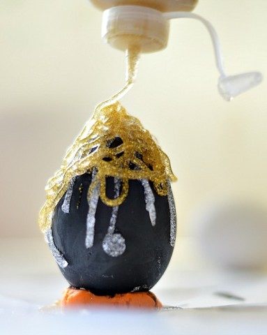 easter egg craft-golden eggs