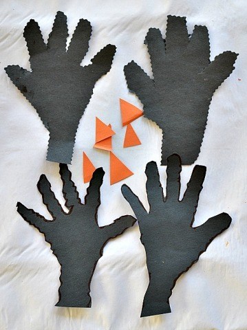 spooky hands kids craft halloween