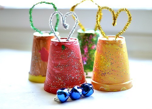 Kids ornaments craft with cups