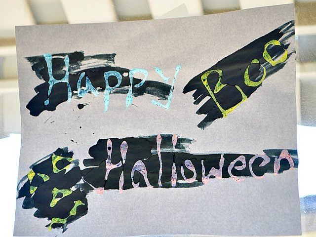 halloween-window-art-for-kids